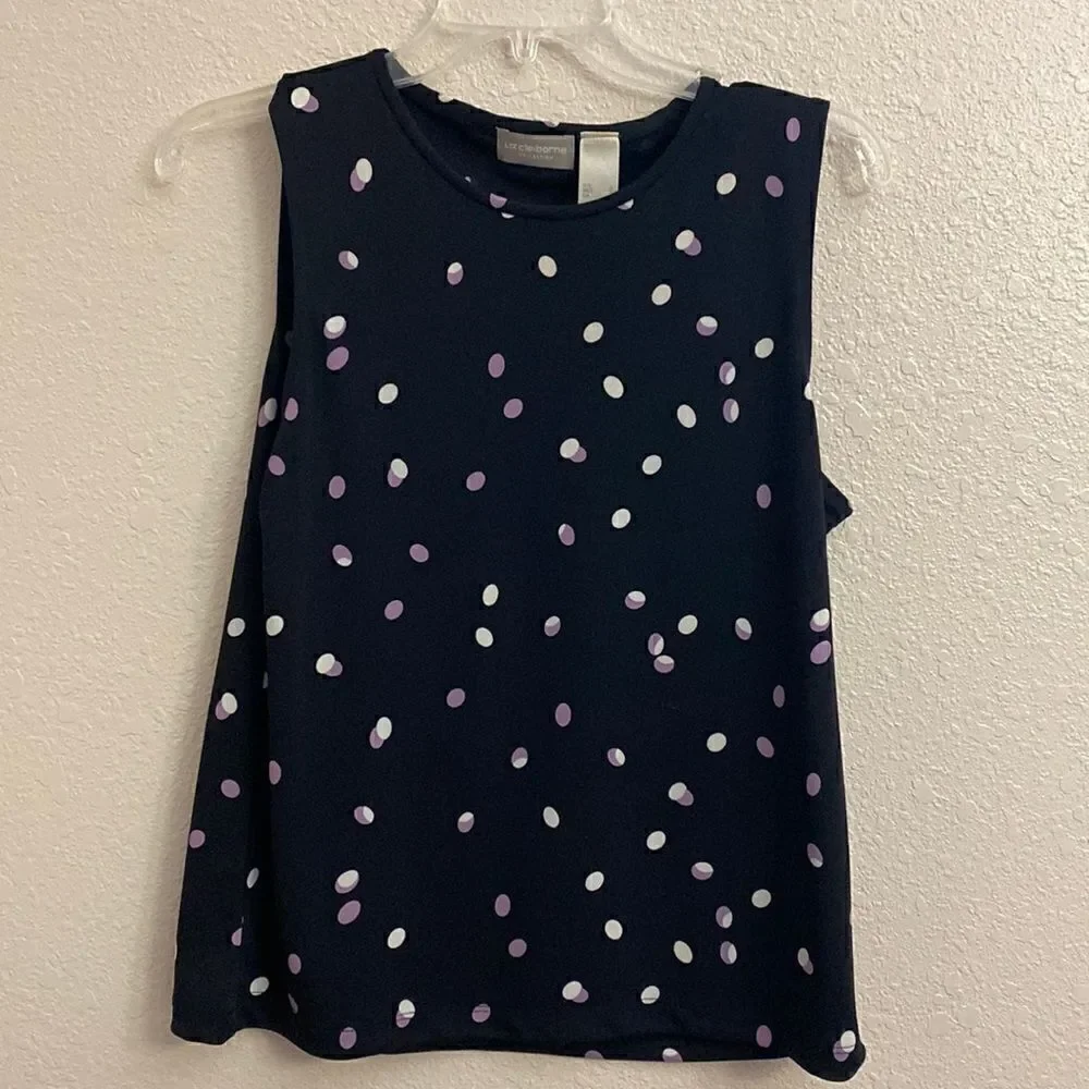 🔵Liz Claiborne Black With Purple and White Polka dot tank!!!